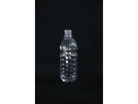 Бутылки пластиковые в ассортименте